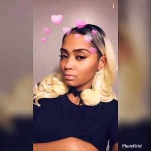 Meet your Posher, Ebony